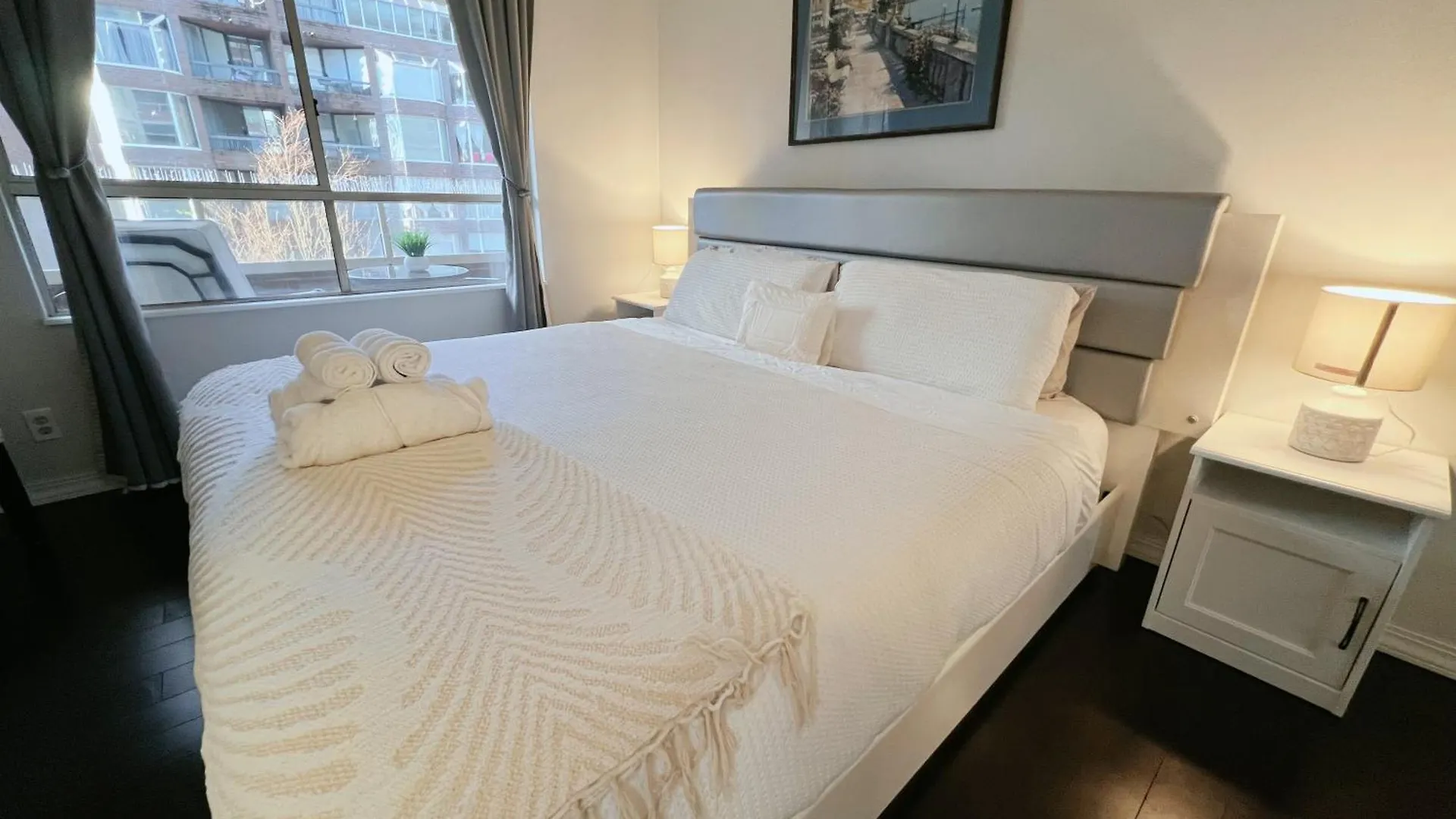 Beautiful 2 Beds Dwtn Apt Free Parking King Bed Vancouver 0*,